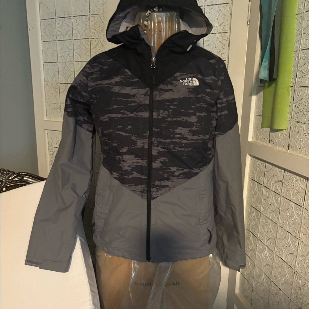 The North Face Men's Camouflage Black and Gray Jacket women’s